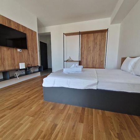 Luxury Apartment Iva III Skopje Bagian luar foto