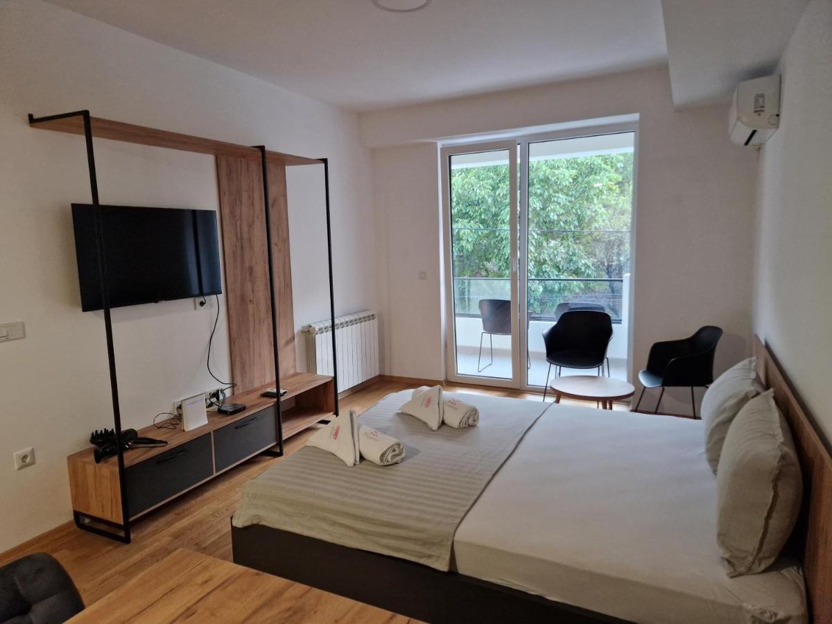 Luxury Apartment Iva III Skopje Bagian luar foto