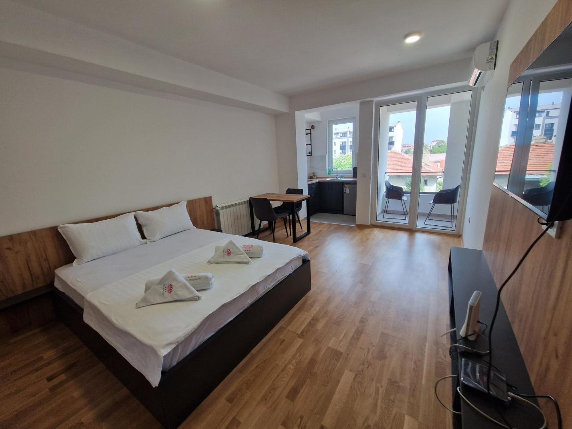 Luxury Apartment Iva III Skopje Bagian luar foto