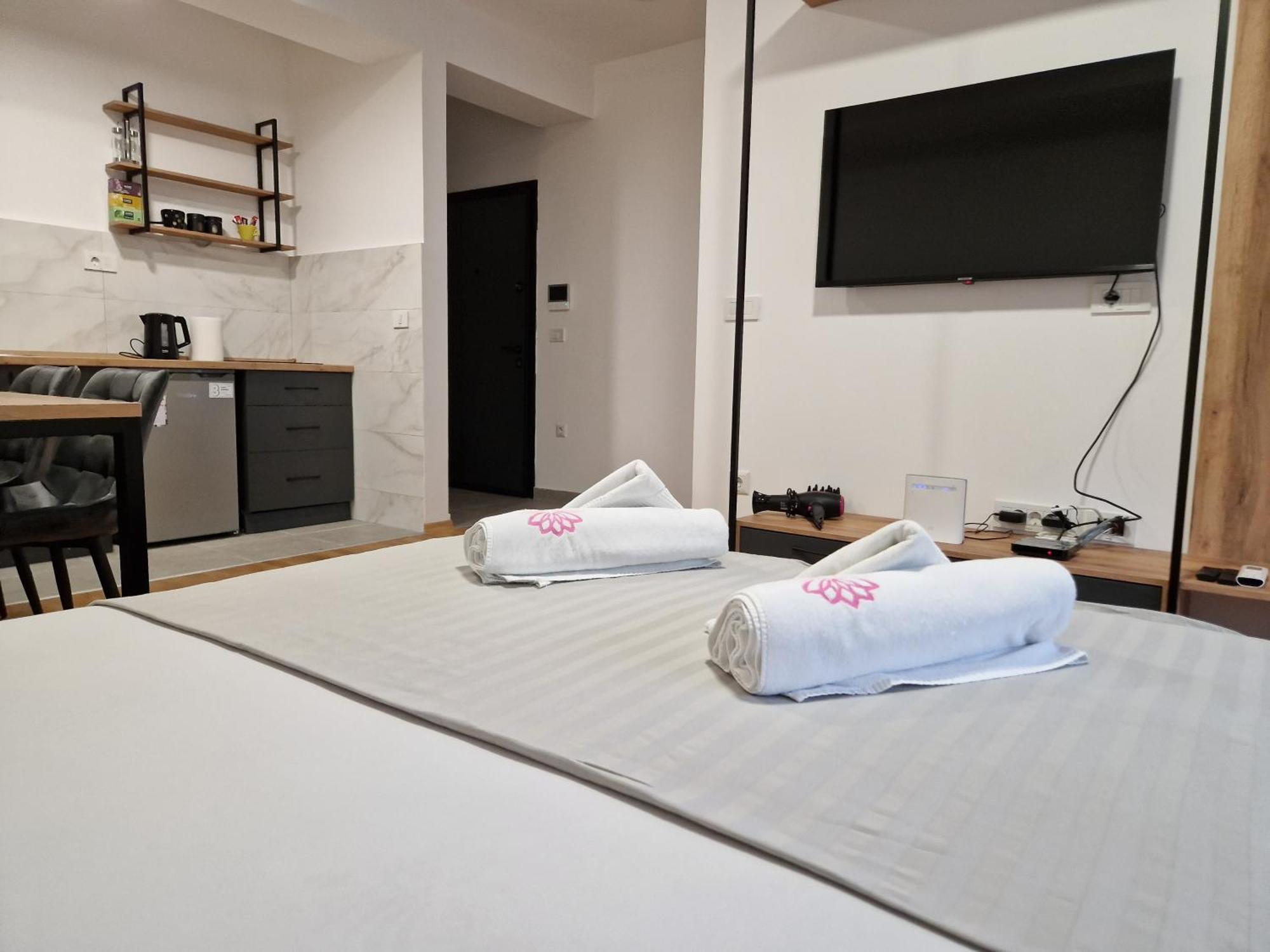 Luxury Apartment Iva III Skopje Bagian luar foto